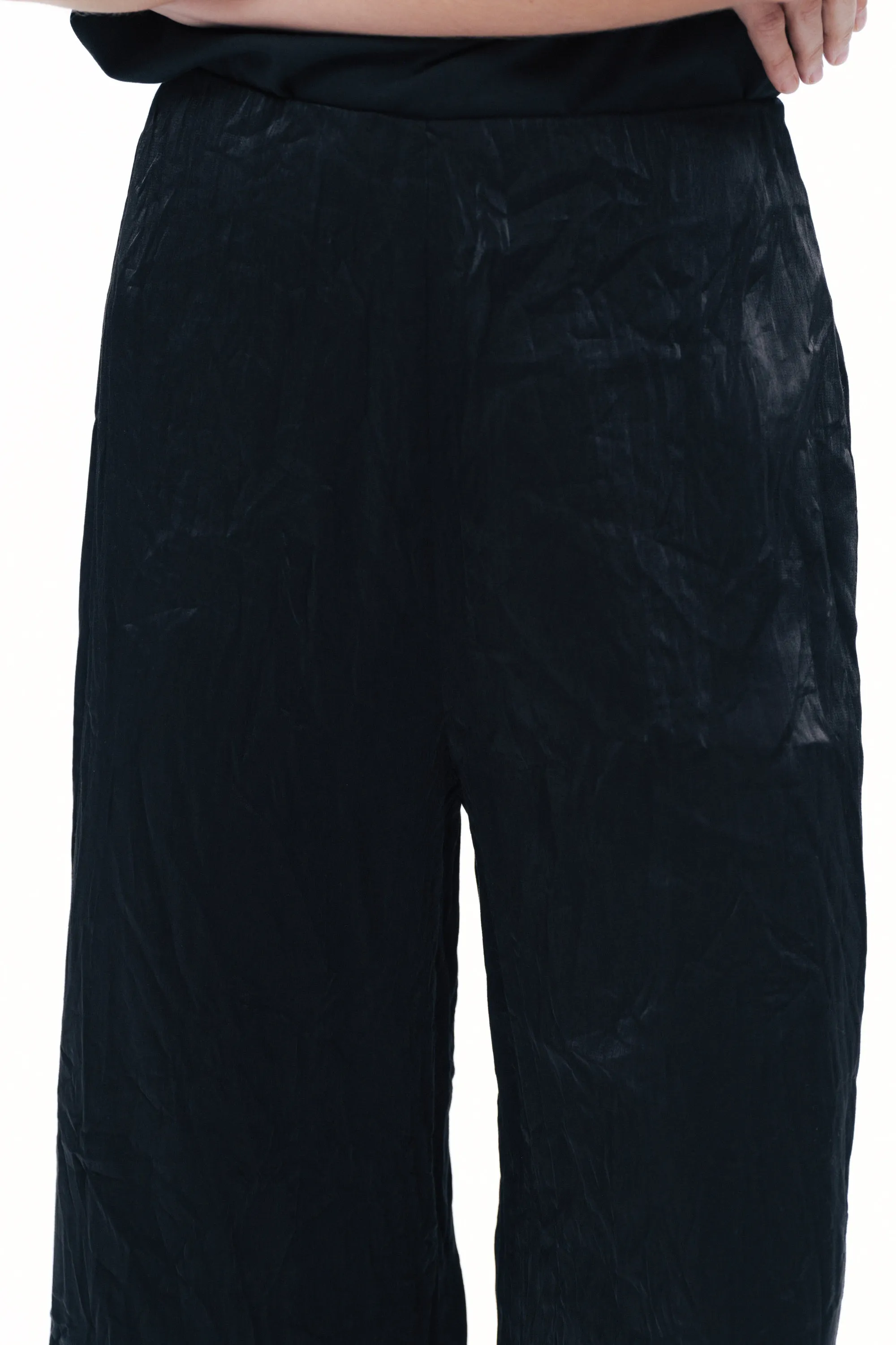Black Wrinkled Wide-Leg Pants