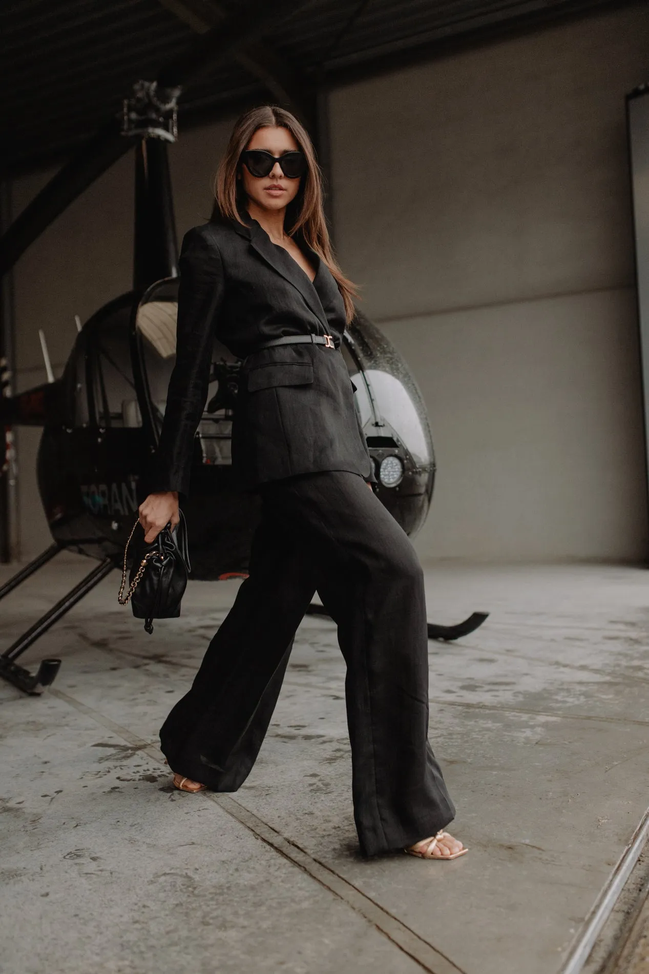 CHLOÉ BUTTONLESS TAILORED BLAZER BLACK