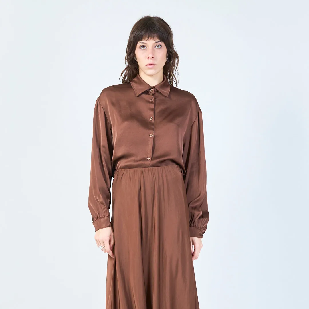 Cropped satin silk blouse with wide collar wholesale