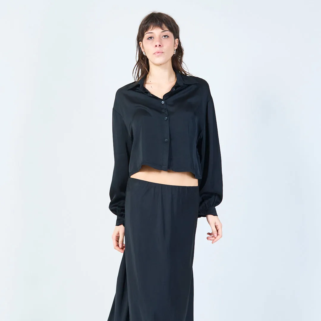 Cropped satin silk blouse with wide collar wholesale