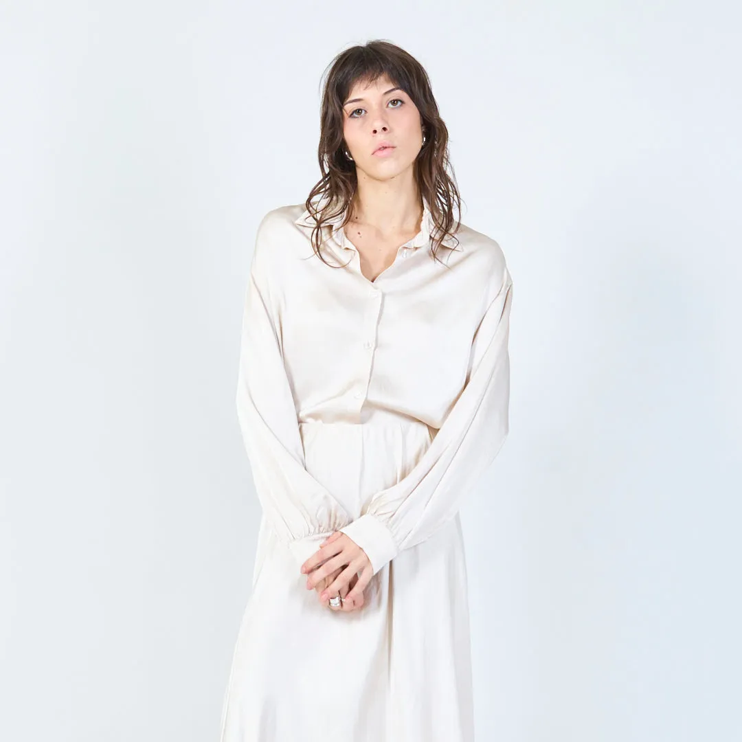 Cropped satin silk blouse with wide collar wholesale