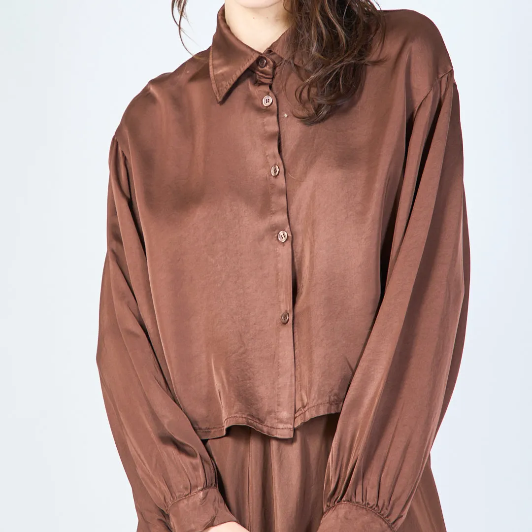 Cropped satin silk blouse with wide collar wholesale