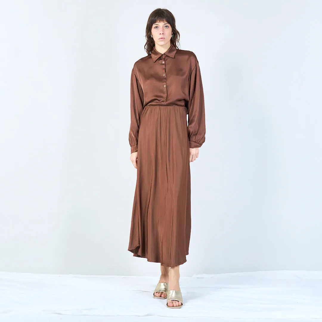 Cropped satin silk blouse with wide collar wholesale
