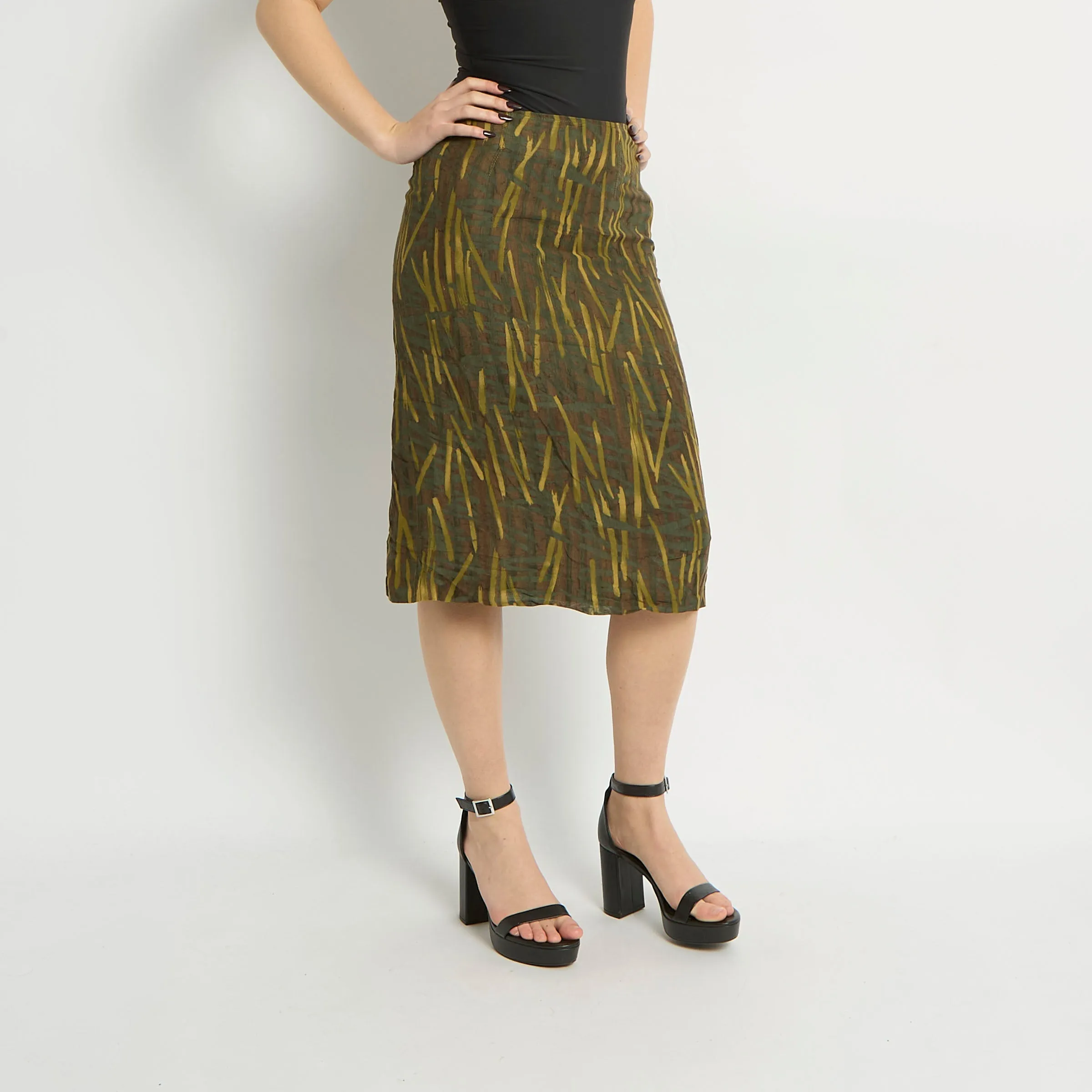 Printed Flowy Midi Skirt - M