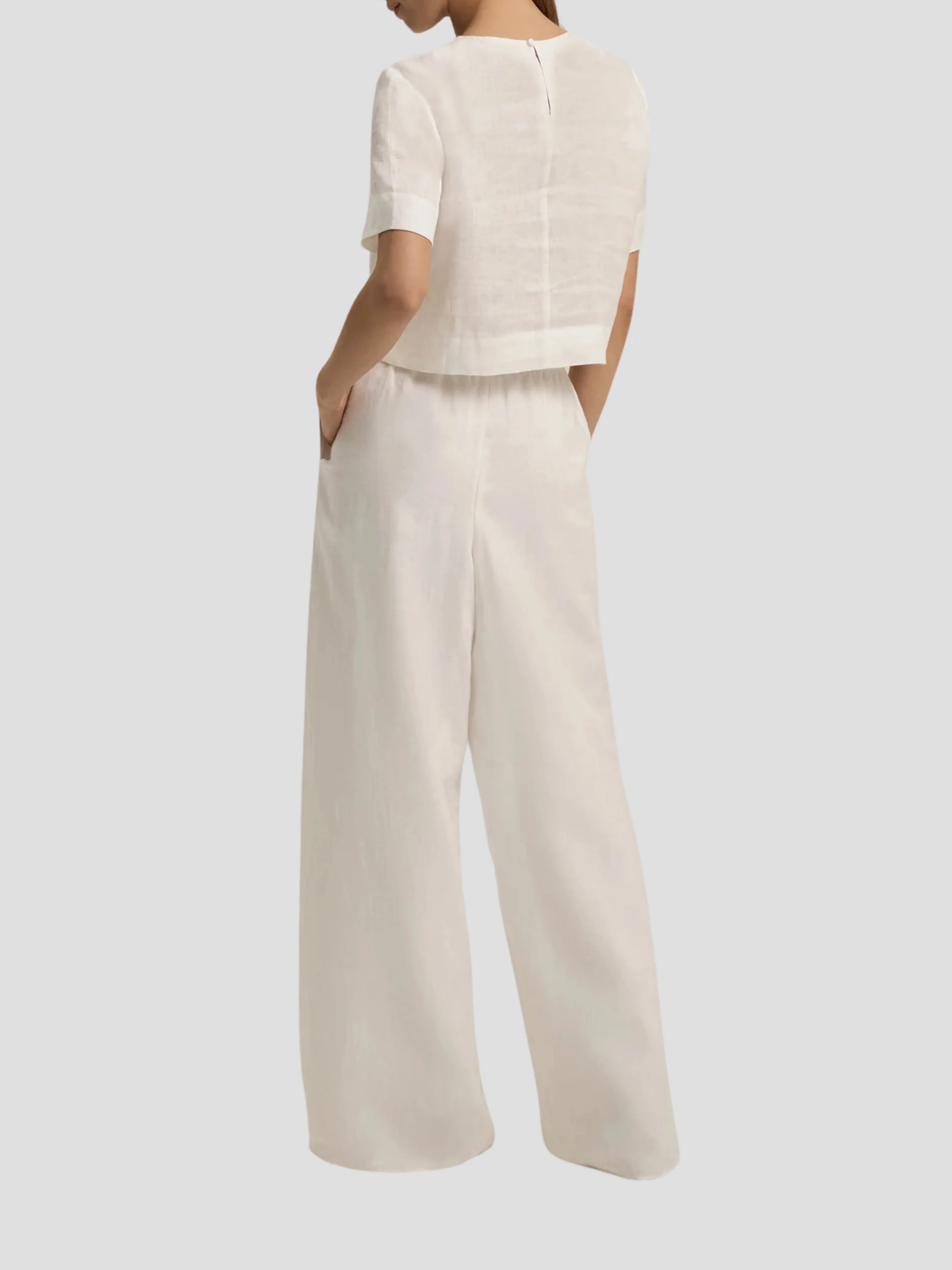 The Easy Breezy Top in White