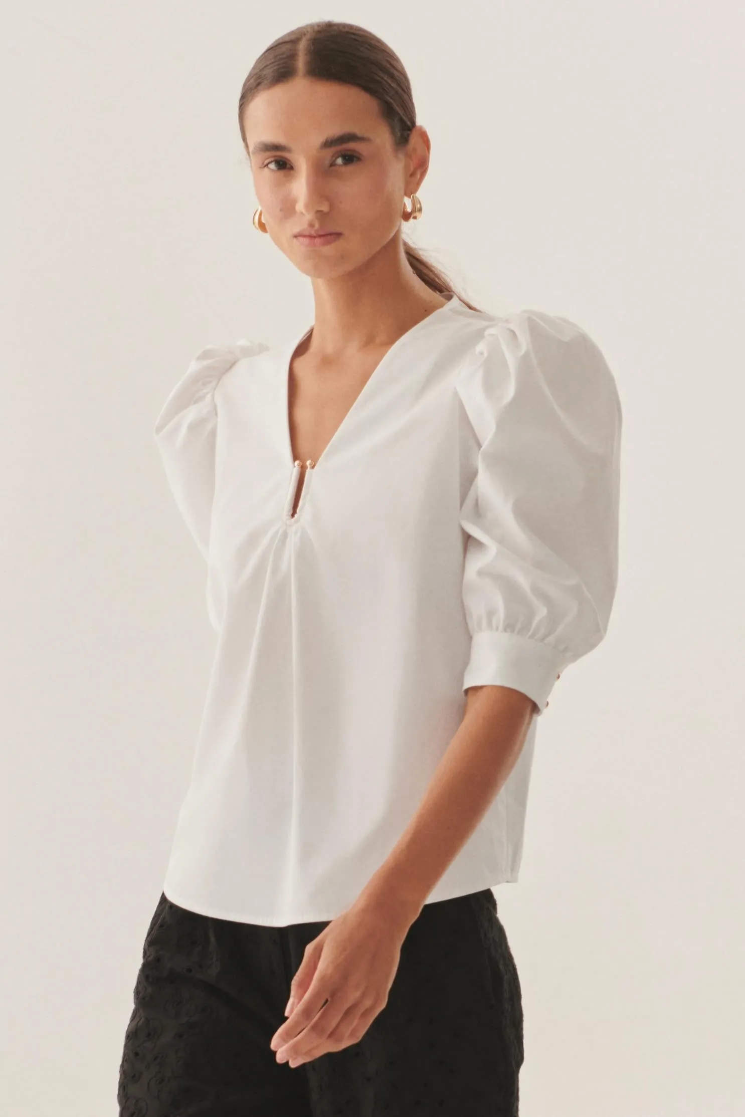 White Puff Sleeve Poplin Keyhole Blouse